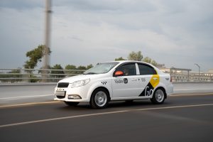 Сервисы Яндекса: скидки для водителей и пассажиров